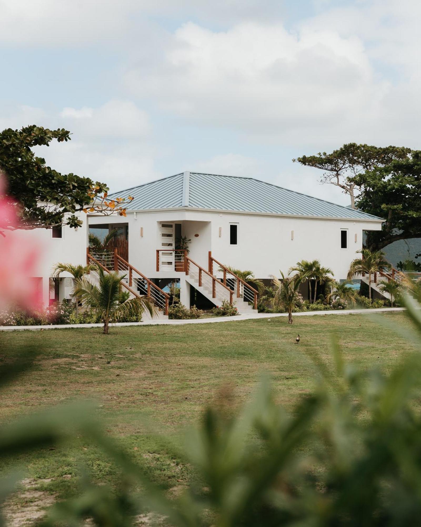 Long Bay Beach Resort Freshwater Pond Eksteriør bilde